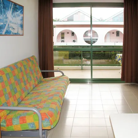 דירה Croce Del Sud-8 By Interhome ביביונה