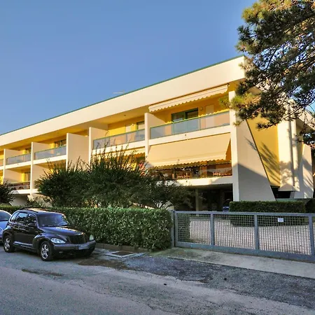 Appartamento Croce Del Sud-8 By Interhome